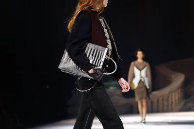 Look 7